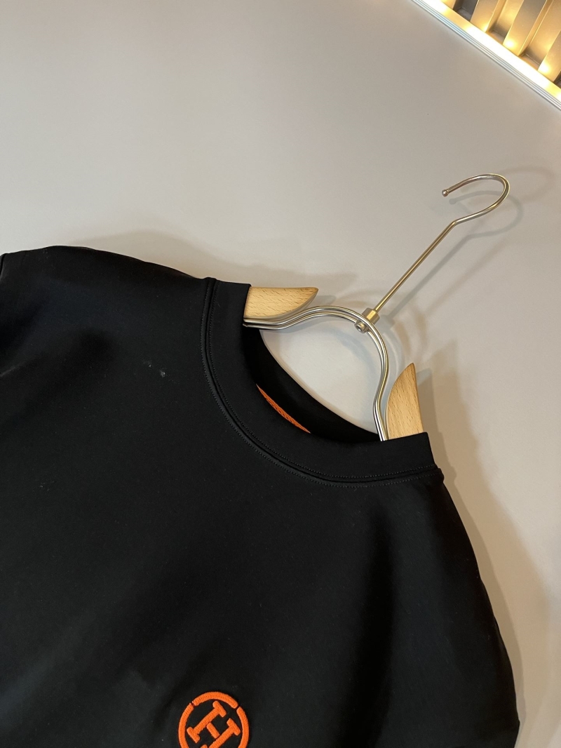 H**me5 t-shirt